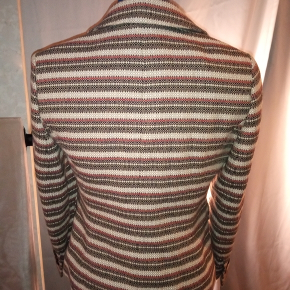 Ann Taylor Loft form fitting tweed blazer - Picture 2 of 4